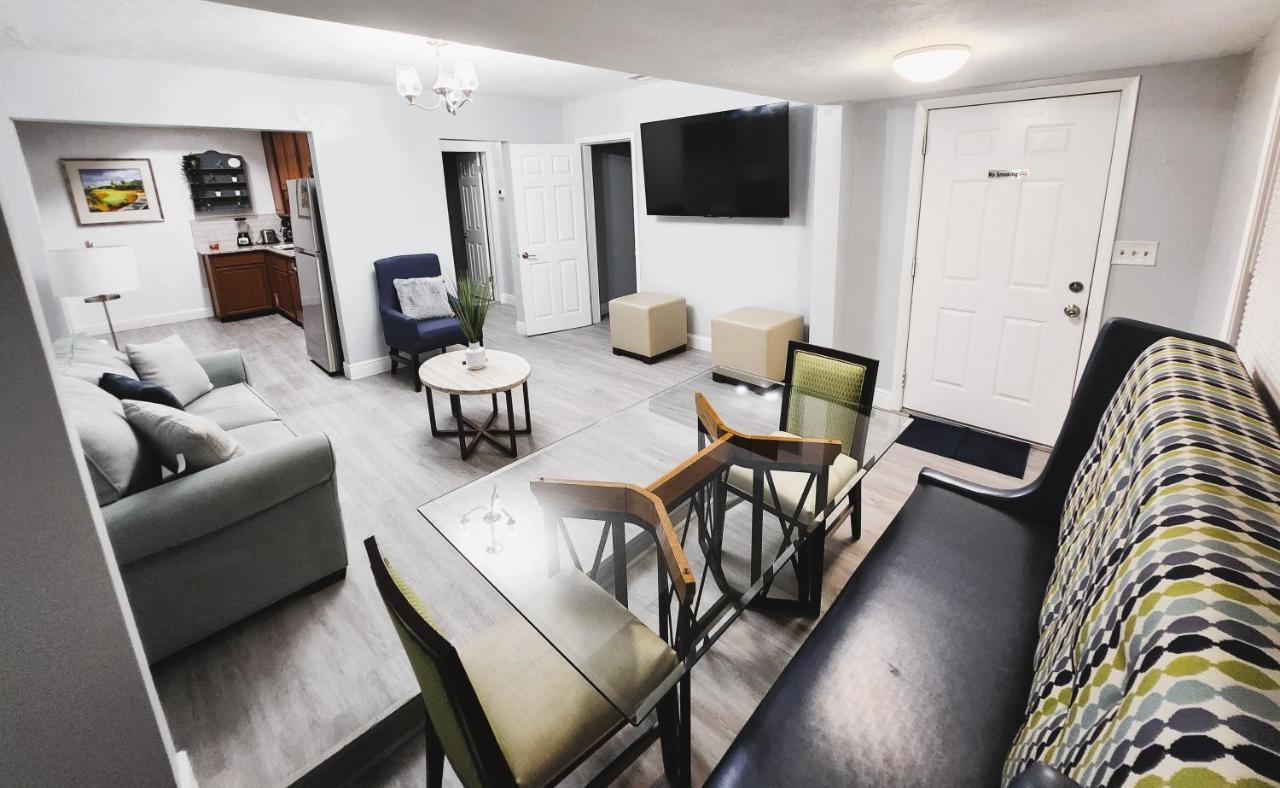 Cozy 3 Bedroom House Near Airport/Raymond Stadium/Downtown. Tampa Eksteriør bilde